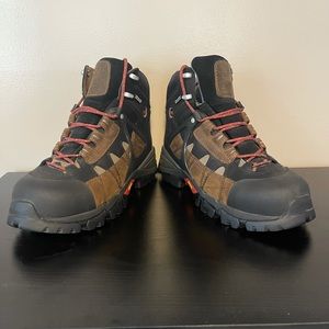 MEN'S HYPERION ALLOY TOE WATERPROOF WORK BOOT SIZE9.5
